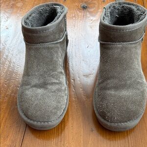 Cushionare boots size 8